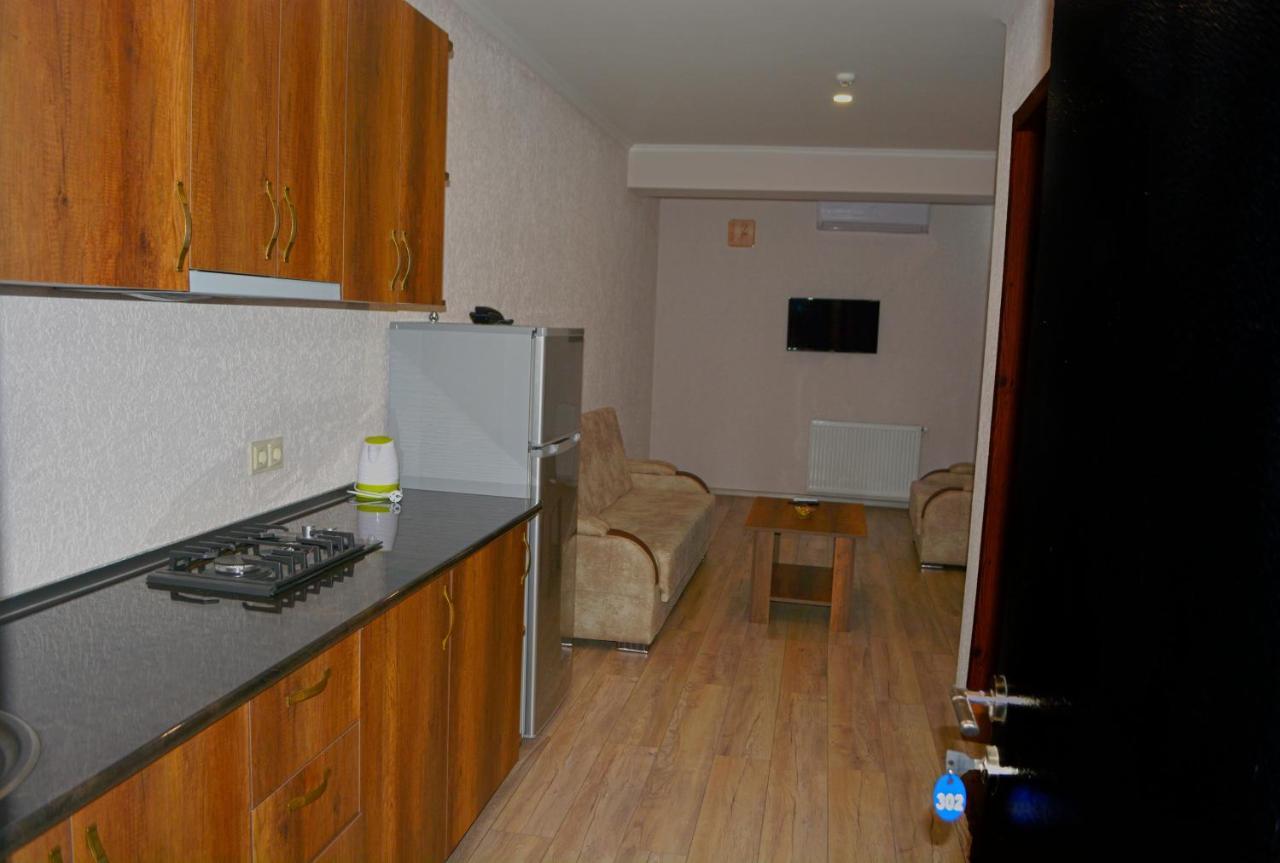 G&G Hotel Tbilisi ภายนอก รูปภาพ