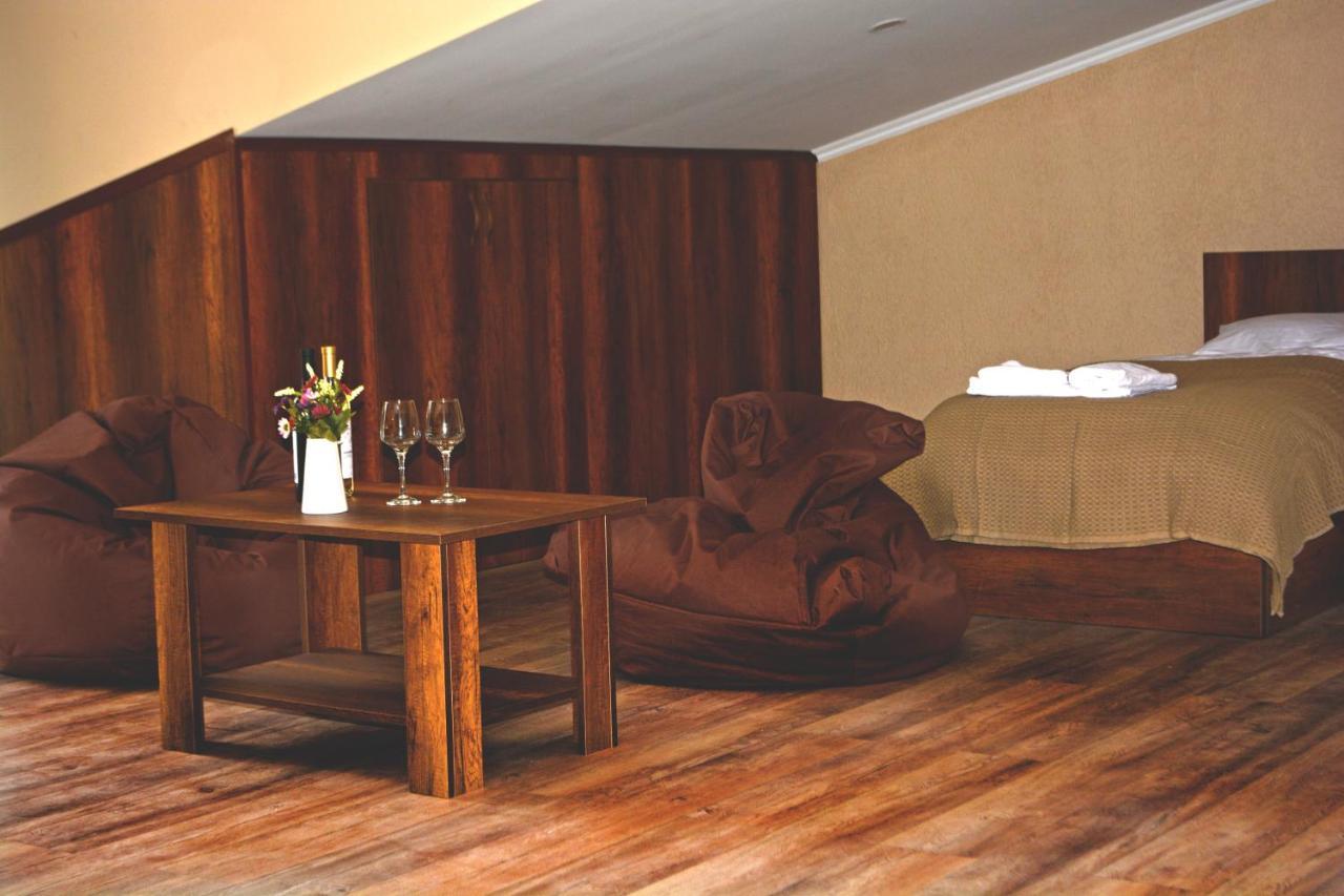 G&G Hotel Tbilisi ภายนอก รูปภาพ