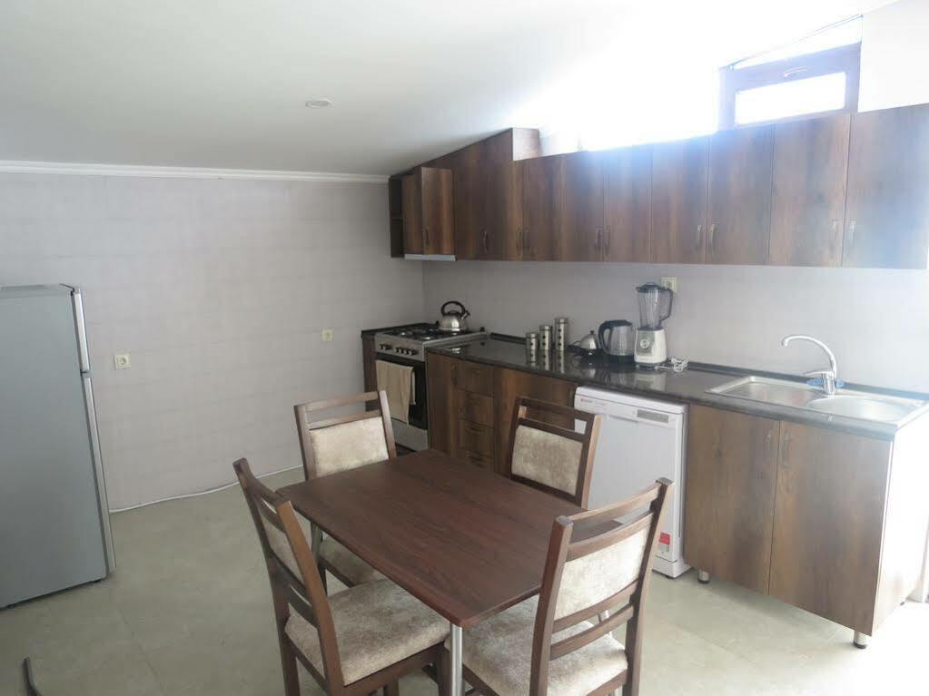 G&G Hotel Tbilisi ภายนอก รูปภาพ